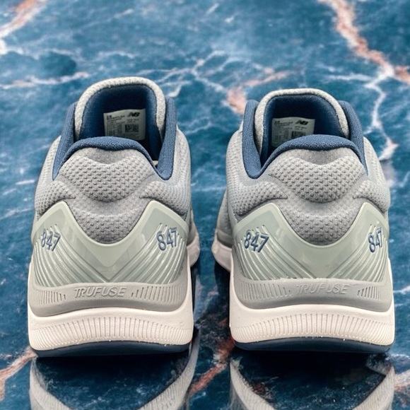 New Balance 847 v4 Walking Shoes Men’s 11.5 2E Wide Gray Navy Red  Stability - Picture 4 of 11